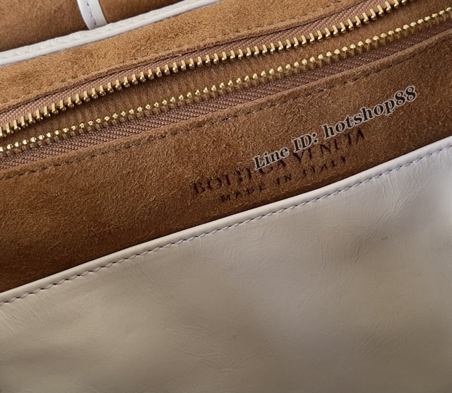 BV專櫃新款手工編織女包 葆蝶家新款ARCO33油蠟皮手提女包 666874 bbv1369